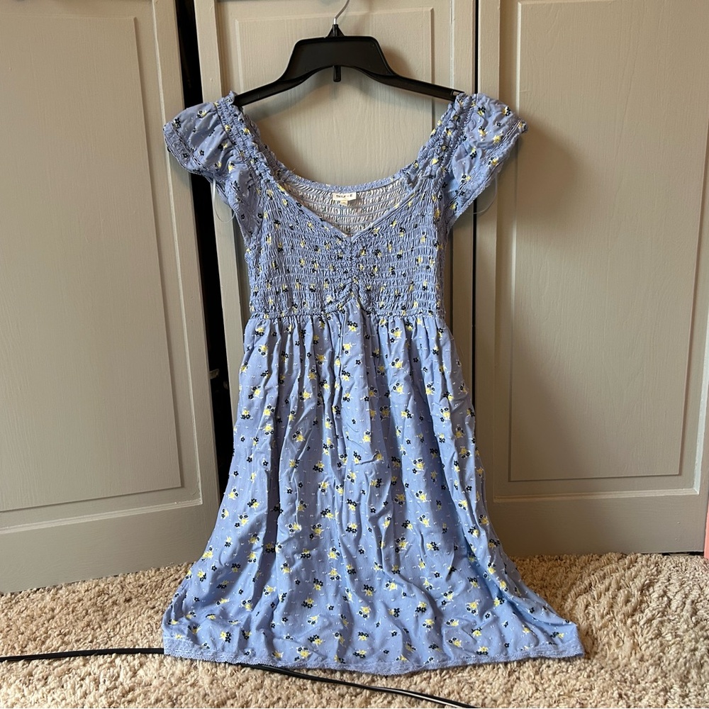 Elegant Blue Floral Mini Dress